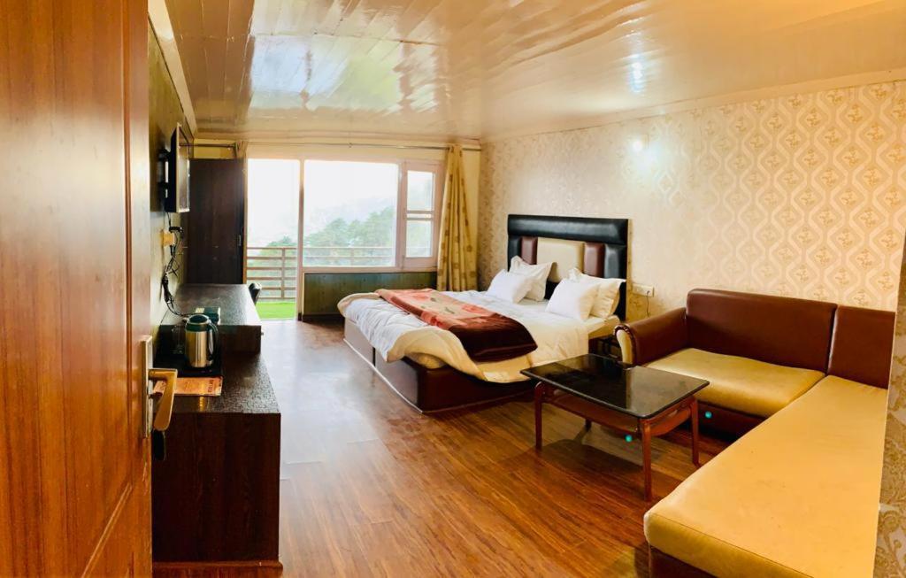Hotel Patnitop By Emt Екстериор снимка