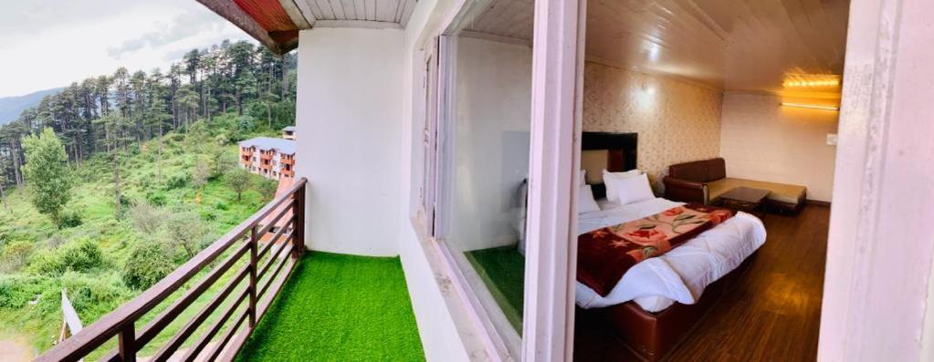 Hotel Patnitop By Emt Екстериор снимка