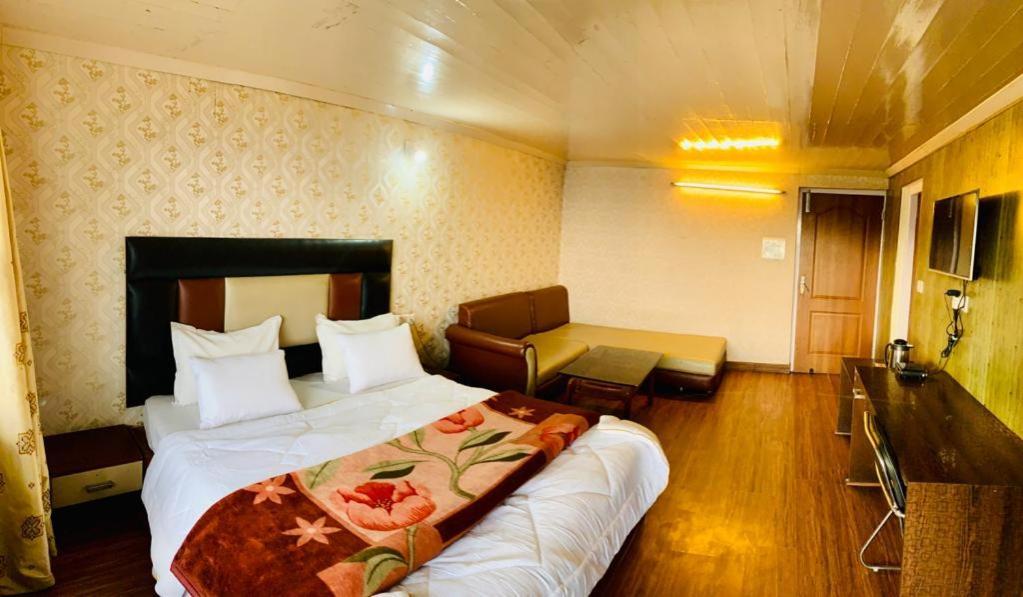 Hotel Patnitop By Emt Екстериор снимка